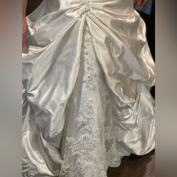Maggie Sottero Ambrosia NWOT Size 8, Ivory - Picture 4 of 14